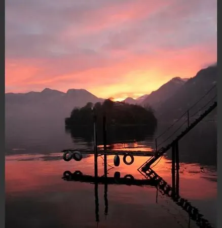 Ossuccio Private Pool On The Lake-by Italian Vila Como