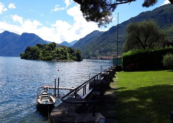 Villa Ossuccio Private Pool On The Lake-by Italian