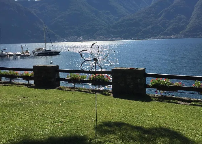 Ossuccio Private Pool On The Lake-by Italian *