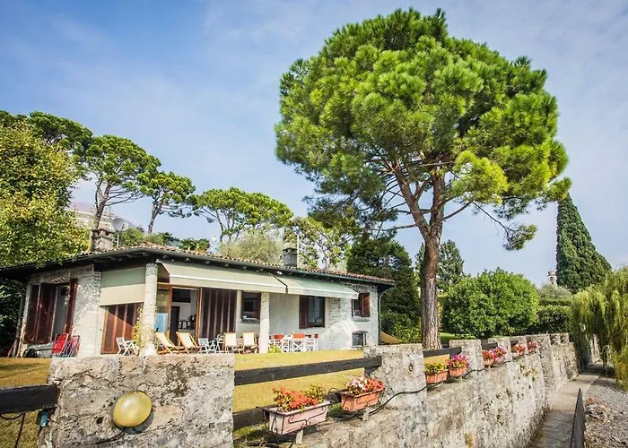 Villa Ossuccio Private Pool On The Lake-by Italian