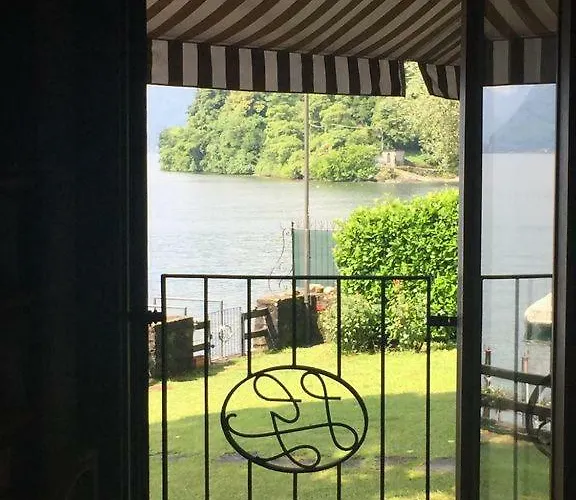 Villa Ossuccio Private Pool On The Lake-by Italian Como